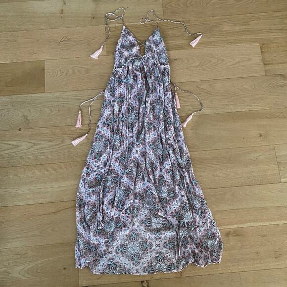 En Creme Sleeveless Tie Back Hi Low Print Maxi Dress in Pink - Picture 1 of 5